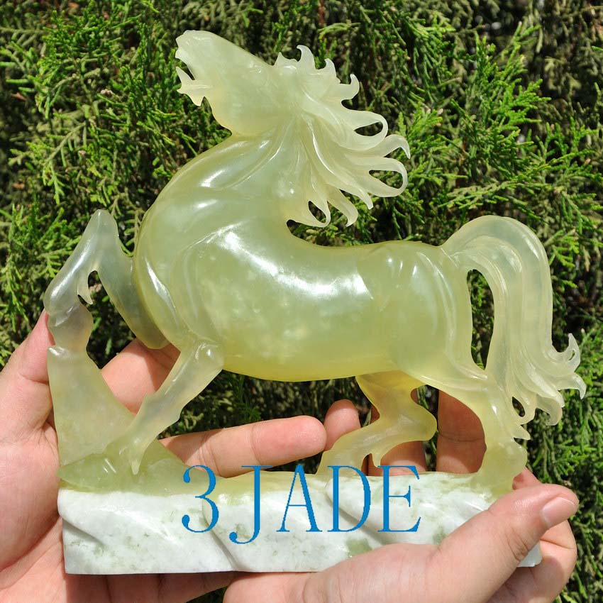 Natural Translucent Xiu Jade / Serpentine Carving / Sculpture Horse Statue