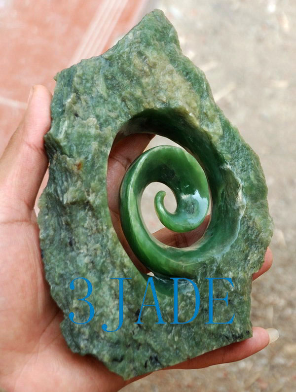 Natural Green Nephrite Jade Koru Sculpture New Zealand Maori Style