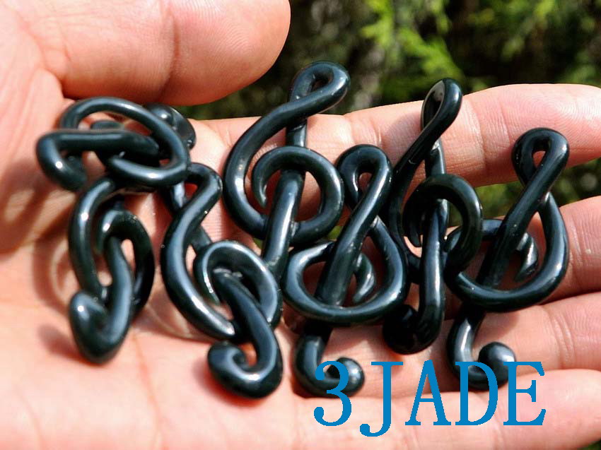 Musical Charm  Necklace Hand Carved Natural Nephrite Jade Music Note Pendant 
